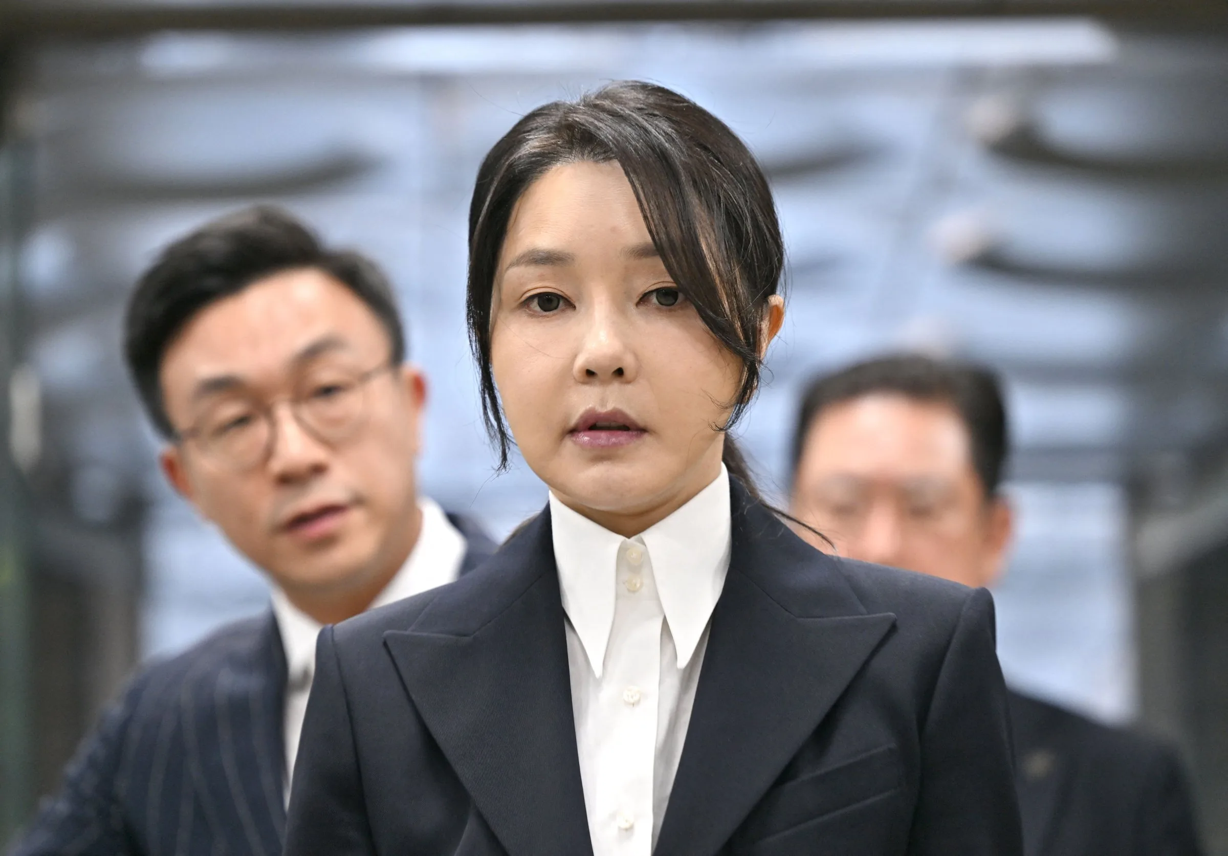 Ex-primeira-dama da Coreia do Sul é condenada a mais sete anos de prisão por corrupção