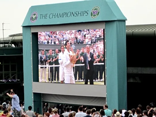 Relembrando um marco do tênis britânico: os cinco títulos de Wimbledon em um fim de semana