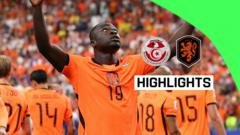 Holanda vence Tunísia e avança como líder do Grupo F na Copa do Mundo