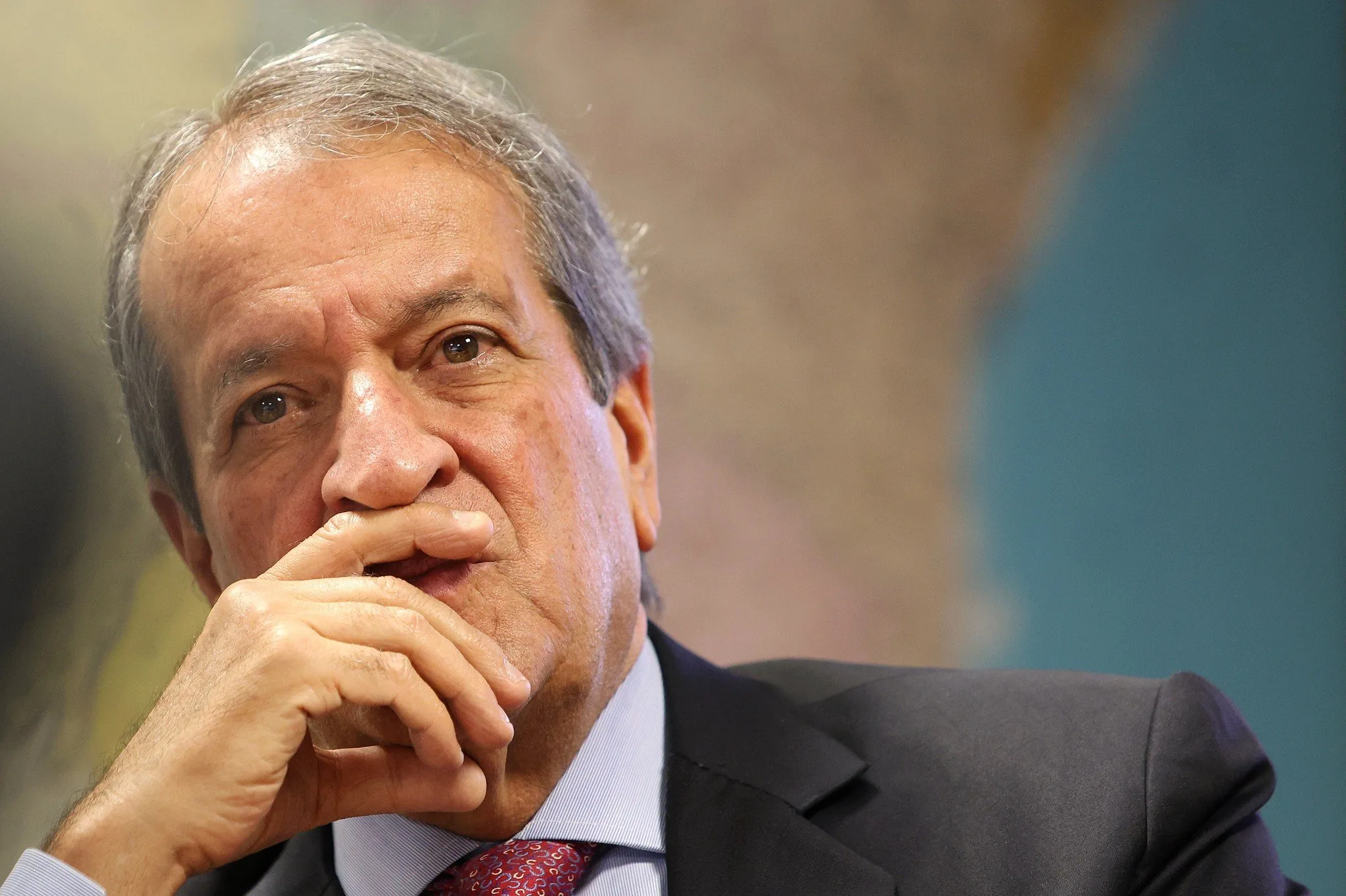 Valdemar Costa Neto antecipa retorno ao Brasil para mediar crise entre Michelle e Flávio Bolsonaro