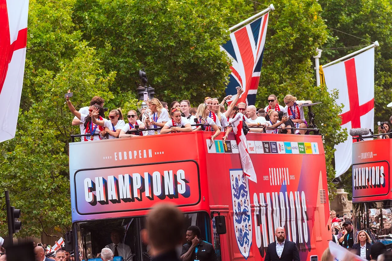 Inglaterra avança para as semifinais do Mundial com confiança renovada