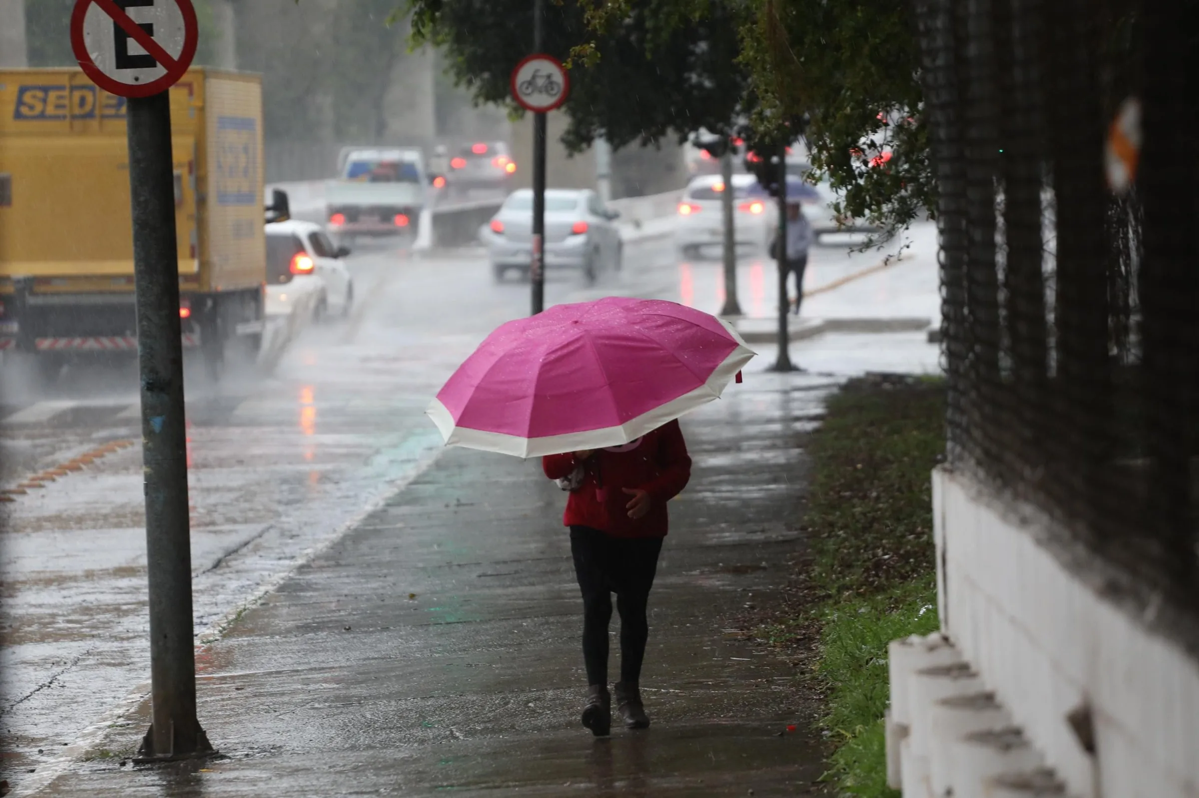 Frio no Sul e chuvas no Sudeste e Nordeste marcam o fim de semana