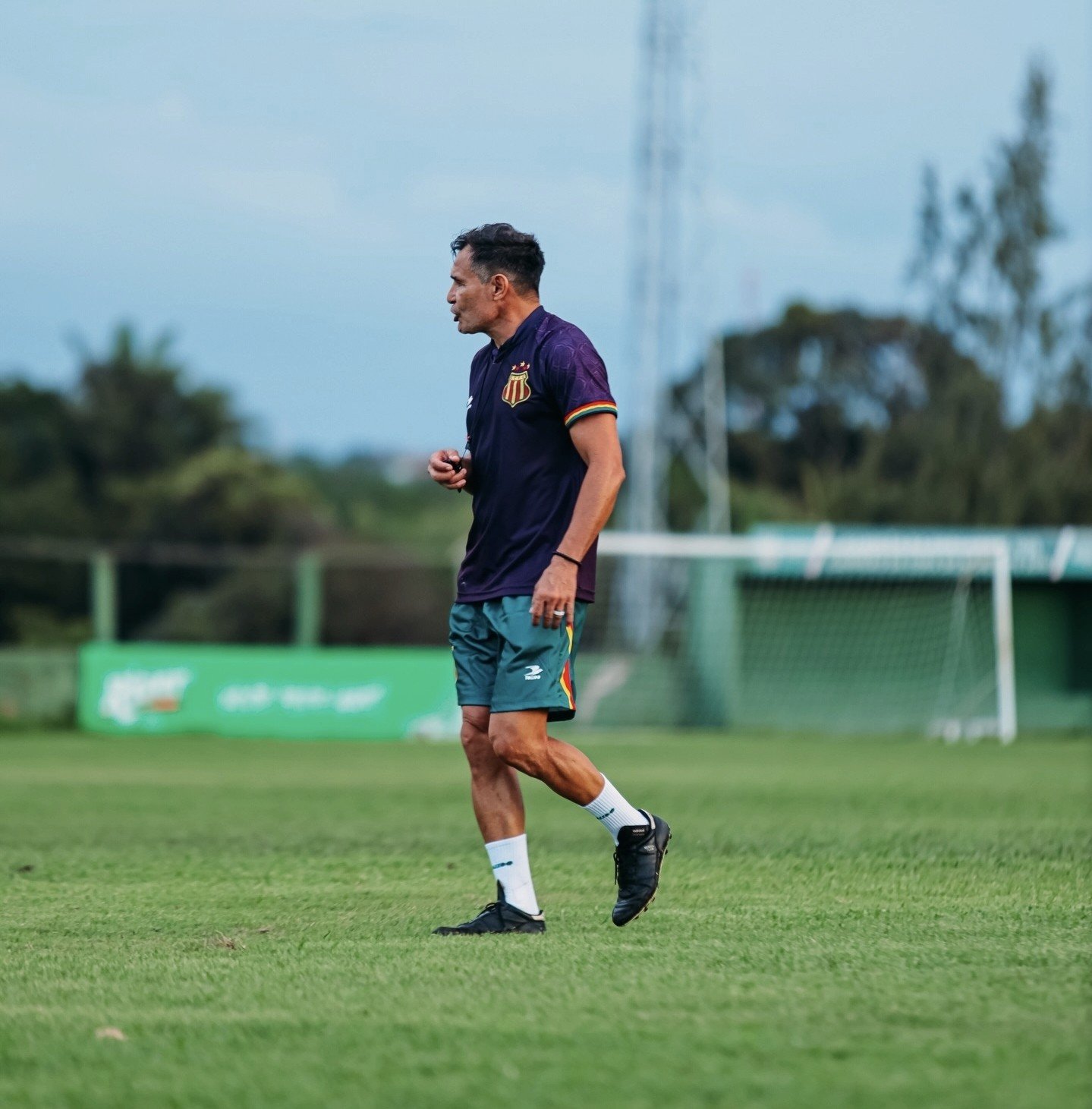 Sampaio tem retorno de jogadores e mantém base para decisão em Macapá