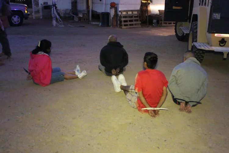 Quatro homens são detidos por envolvimento em tráfico de drogas no Ceará