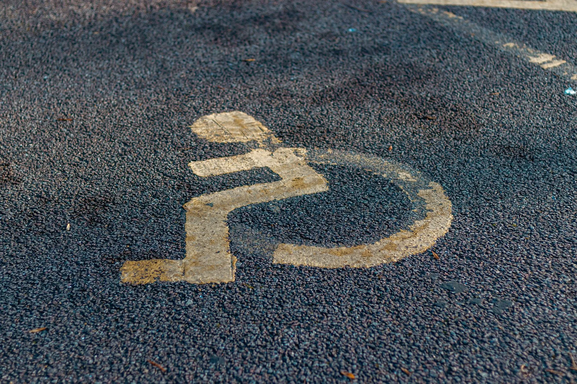 Acessibilidade em Festivais: Desafios e Propostas para Pessoas Neurodivergentes