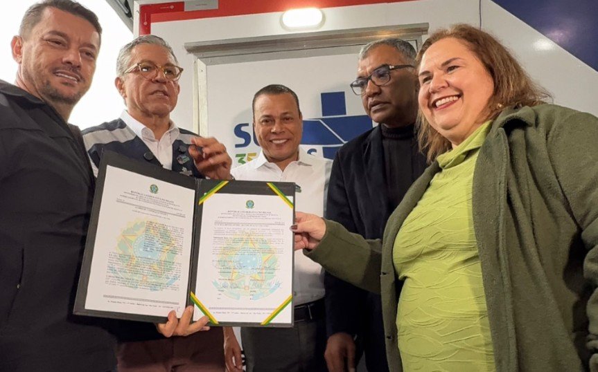 Cubatão e governo federal firmam acordo de R$ 3,5 milhões para regularização de moradias