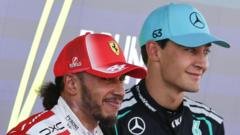 Russell: Hamilton e Ferrari são grandes ameaças ao título