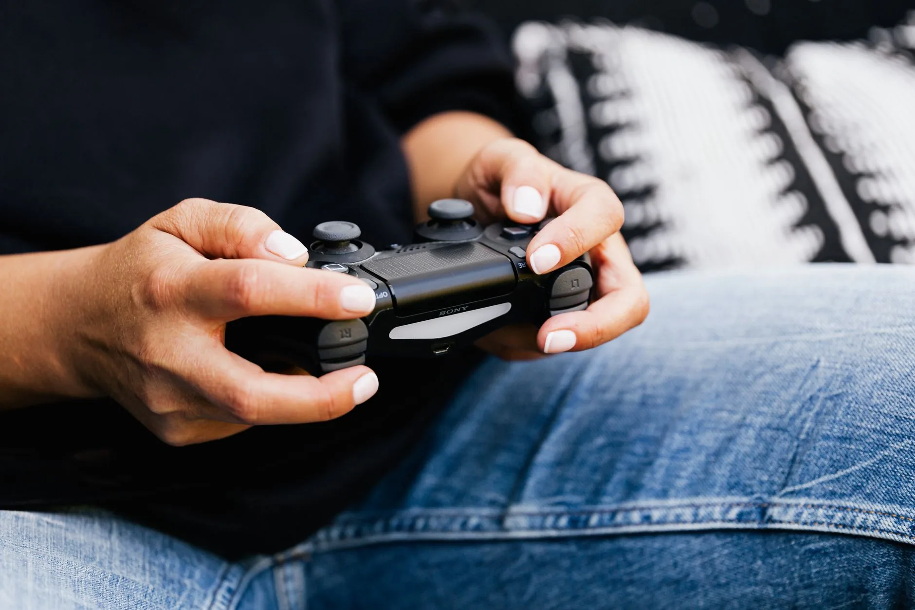 Sony planeja expandir experiência do PlayStation além da sala de estar