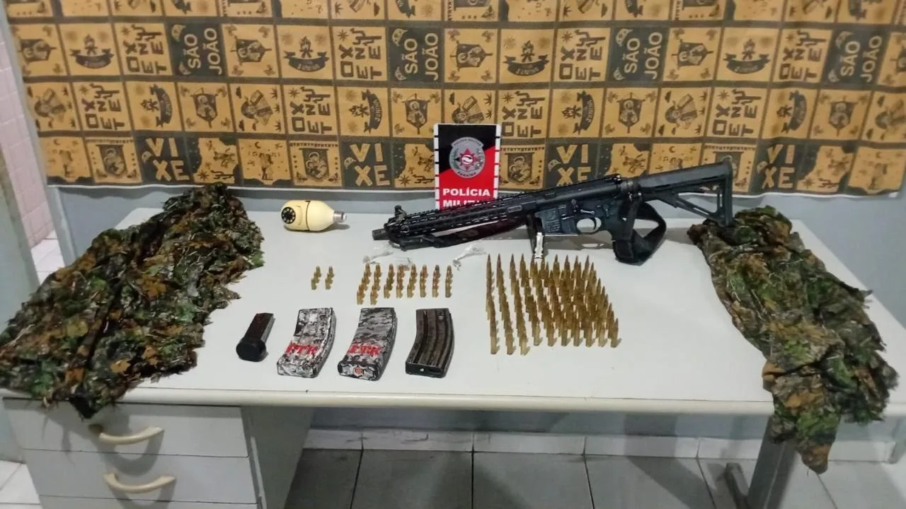 Adolescente é apreendido com fuzil e munições após confronto em Bayeux