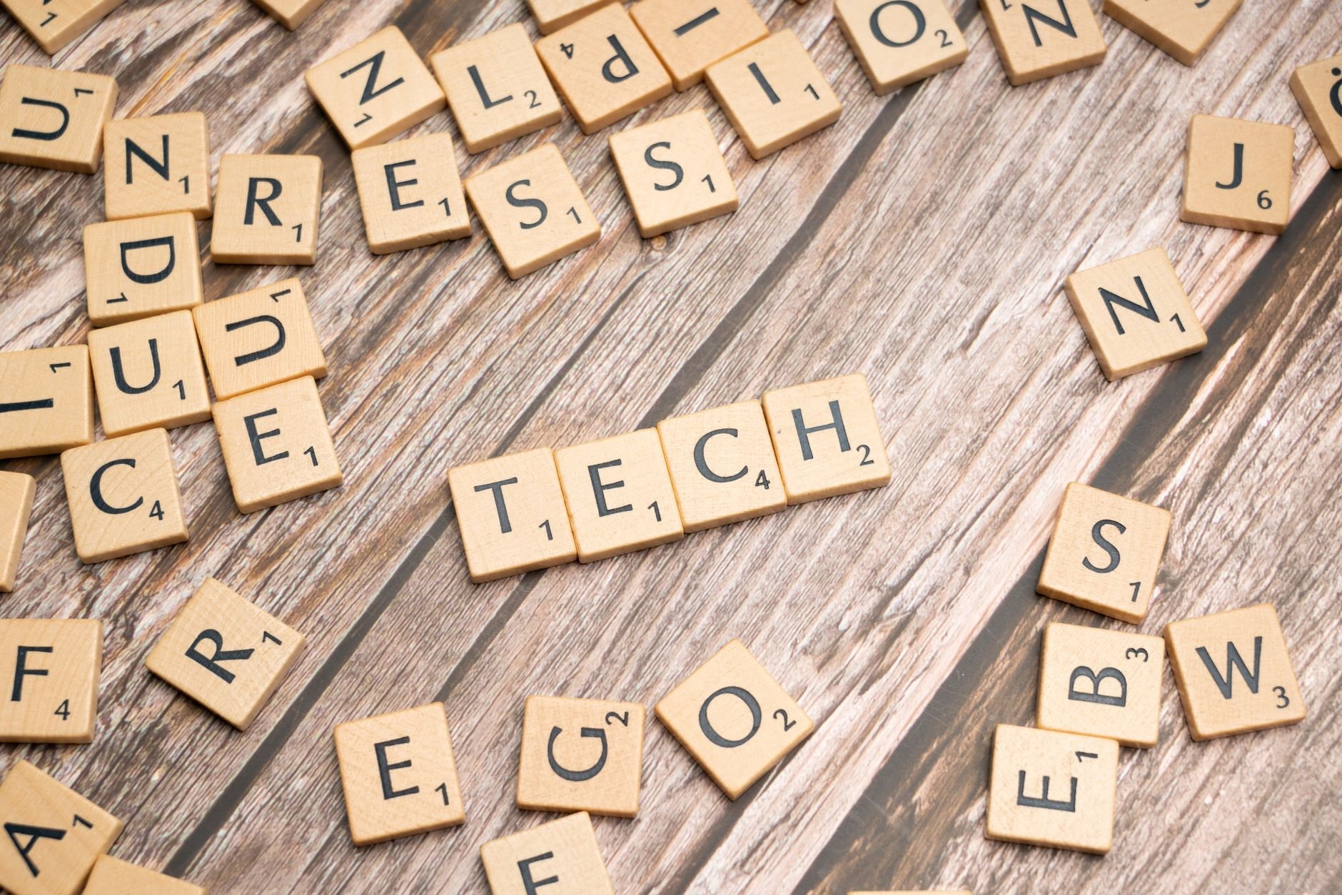 Edição de Engenharia da MIT Technology Review: Inovações e Desafios