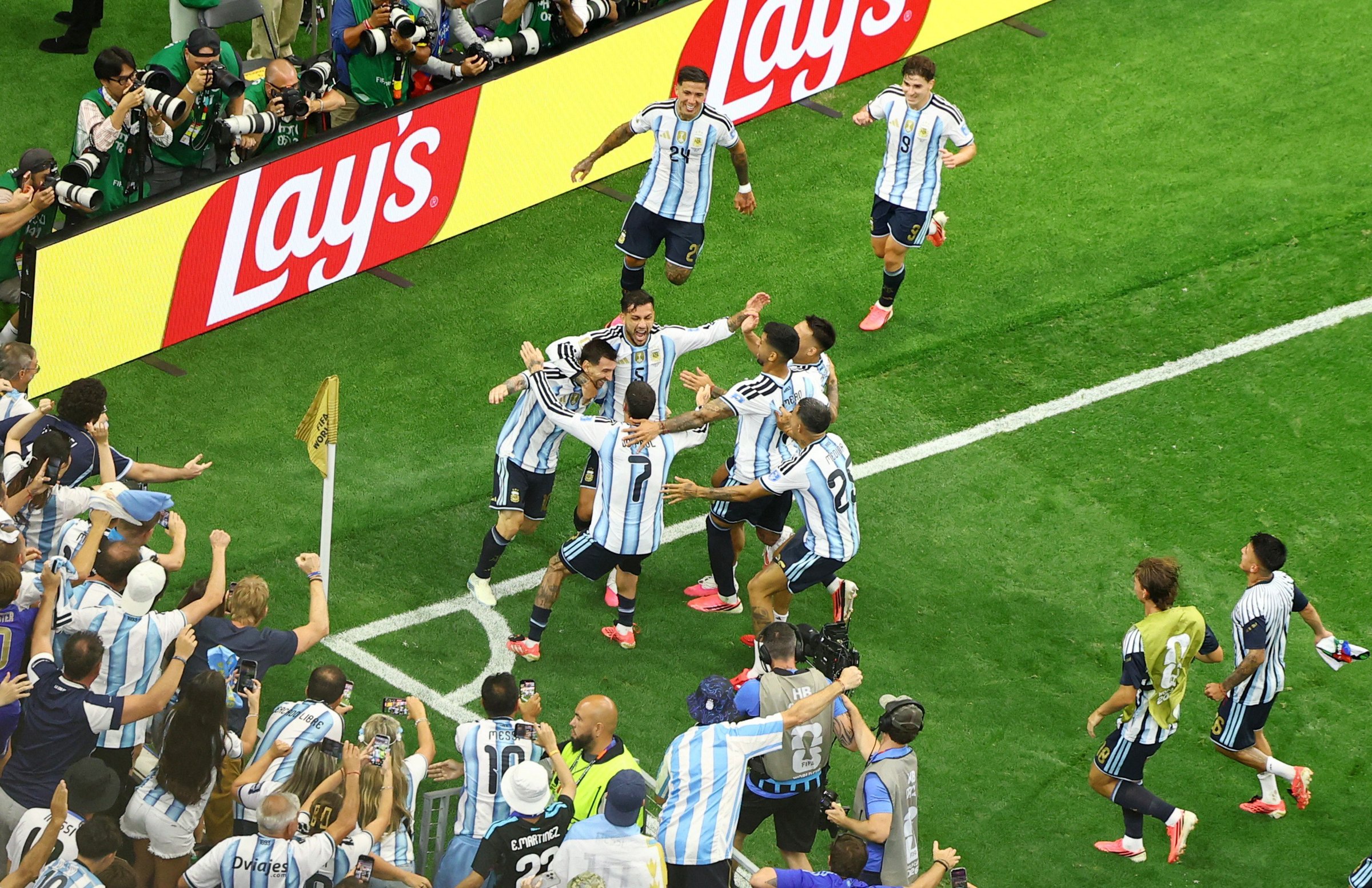Nome da próxima fase da Copa gera debate entre torcedores