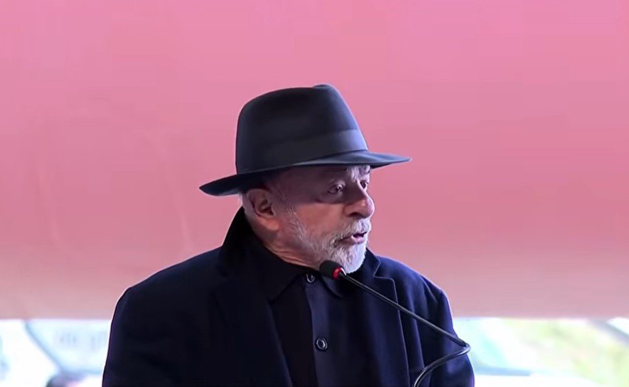 Lula solicita minuto de silêncio e envia ministro à Venezuela após terremotos