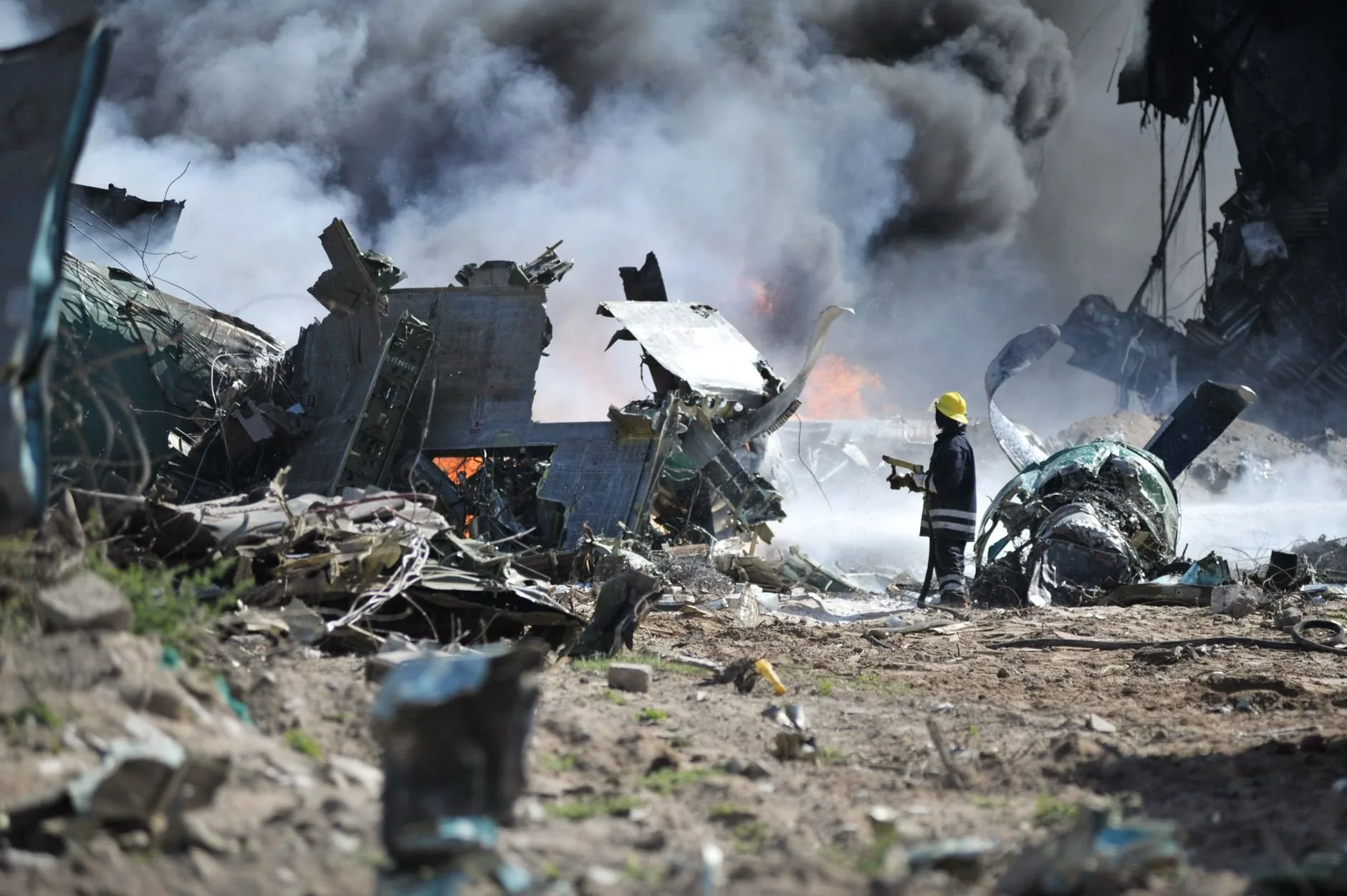 Ataques aéreos em Horlivka resultam em pelo menos três mortes