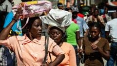 Suprema Corte permite que Trump revogue status protegido para imigrantes haitianos e sírios
