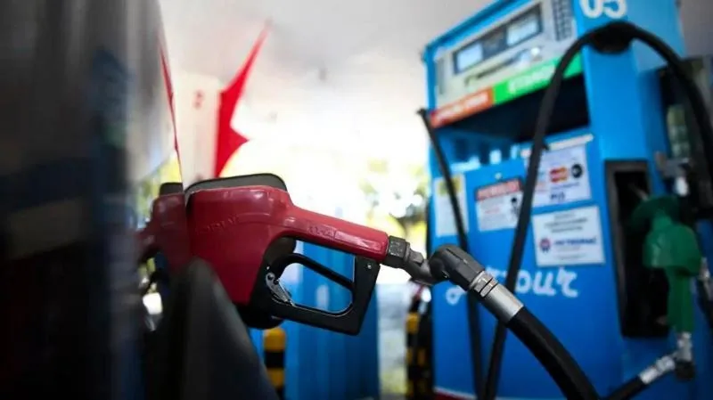 Governo anuncia retirada de parte da subvenção ao diesel a partir de quarta; medida semelhante para gasolina deve ocorrer em breve