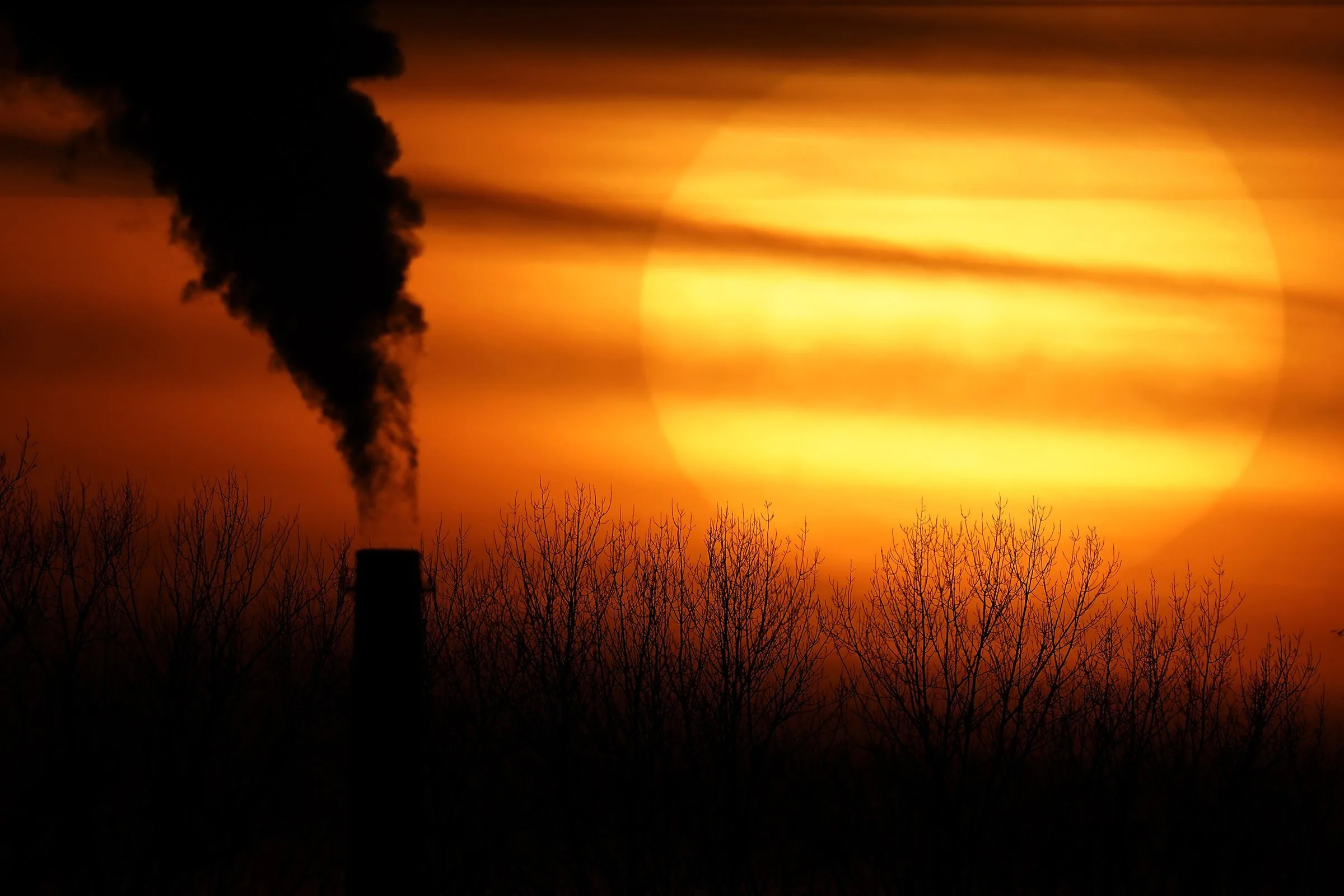 Turquia se prepara para sediar a COP31 enquanto EUA se afastam das negociações climáticas