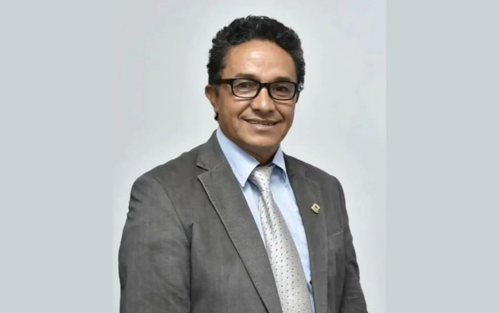 Vereador de Goiás, Carlos Antônio da Silva, falece após mal-estar em casa
