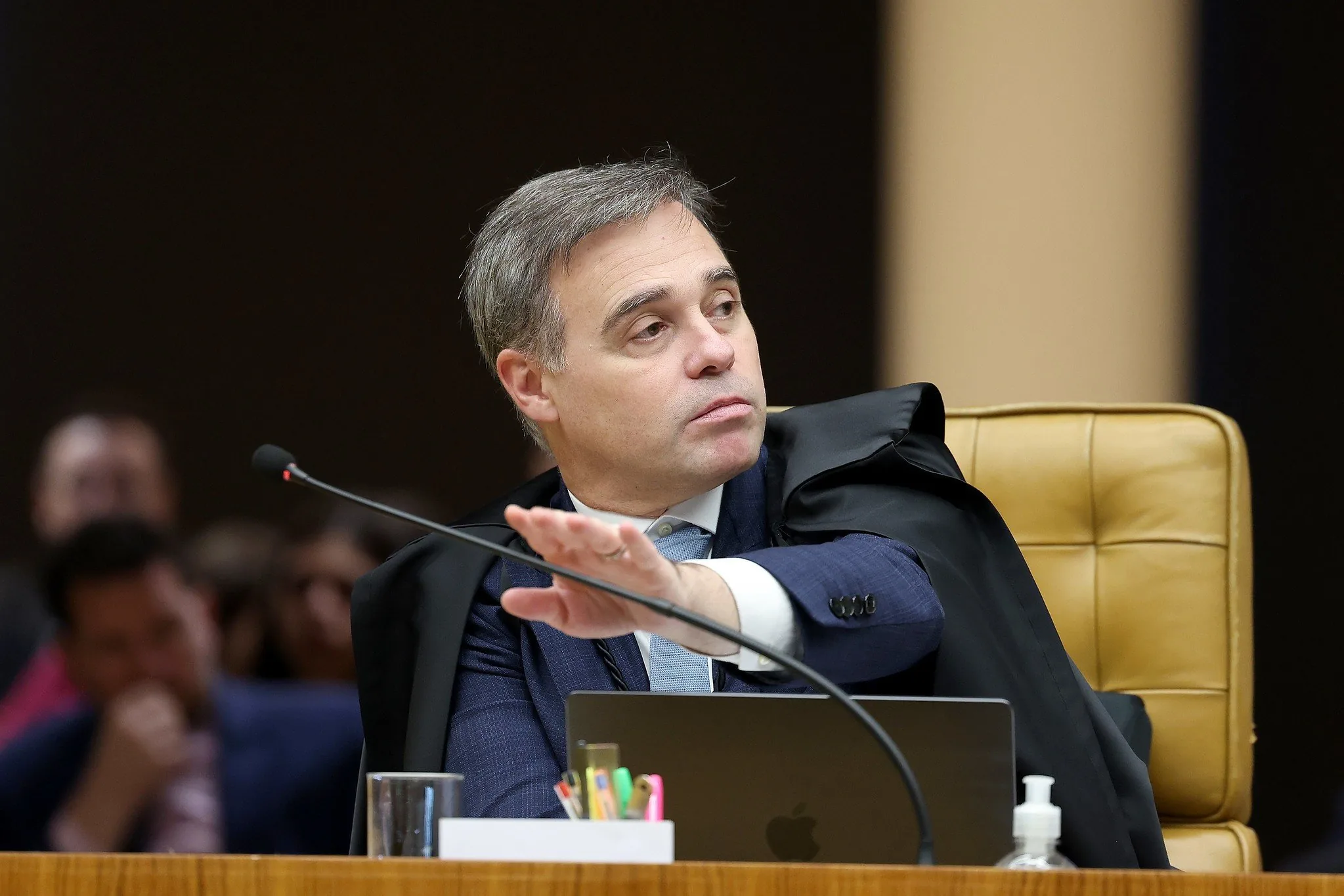 Ministro André Mendonça será o relator de investigação sobre o filme 'Dark Horse'