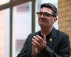 Desafios econômicos para Burnham: lições do governo Starmer