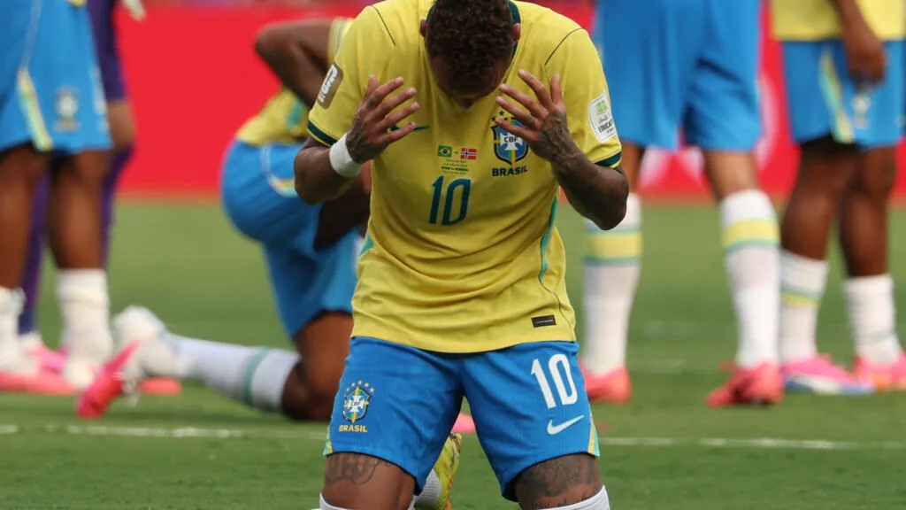 Neymar anuncia aposentadoria da seleção brasileira após derrota na Copa do Mundo