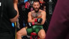 Conor McGregor se lesiona em retorno ao UFC após 69 segundos