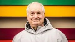 DJ Paul Gambaccini revela diagnóstico de Alzheimer