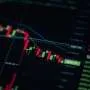 Modelos de IA explicam 17% das movimentações de ações no dia de resultados financeiros