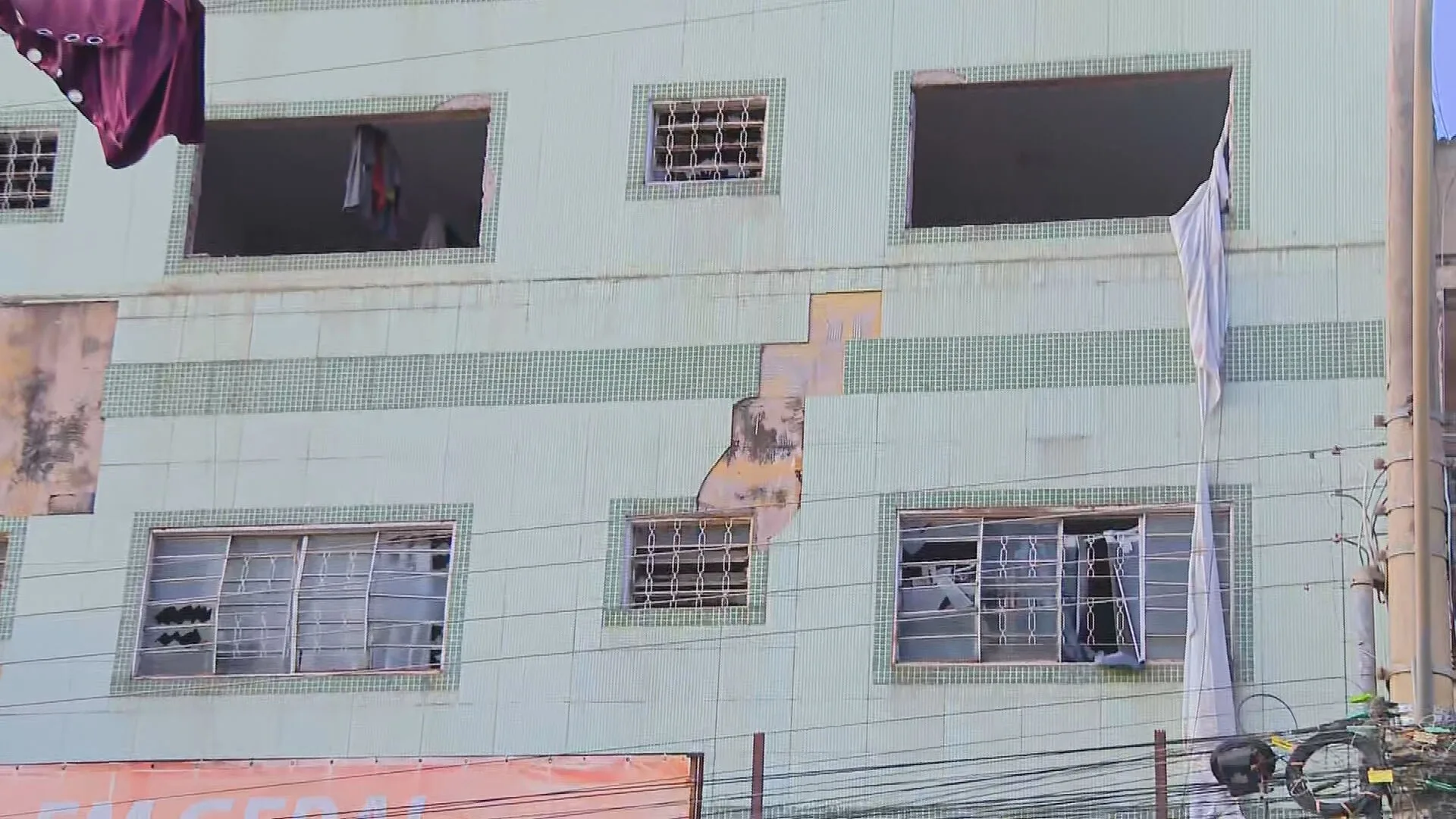Explosão em prédio no DF deixa dois feridos após vazamento de gás