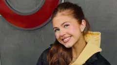 Sophie Lennon supera 300 mil concorrentes e é escolhida como Cheetah Girl
