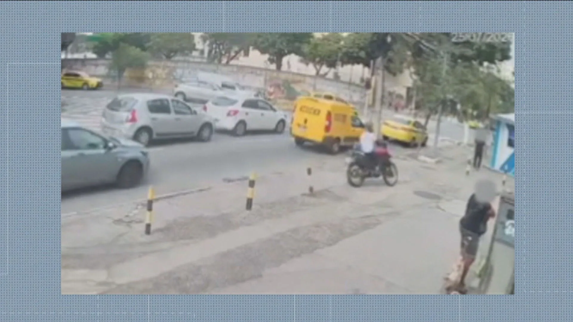 Mulher é baleada durante assalto a policial civil na Tijuca