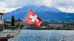 Reino Unido e Suíça firmam acordo para eliminar taxas de roaming e permitir uso de e-gates