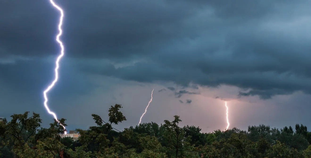 Temporais ameaçam o Sul do Brasil; confira a previsão do tempo