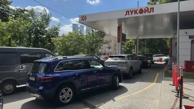 Ucrânia intensifica ataques a refinarias russas, alterando dinâmica da guerra