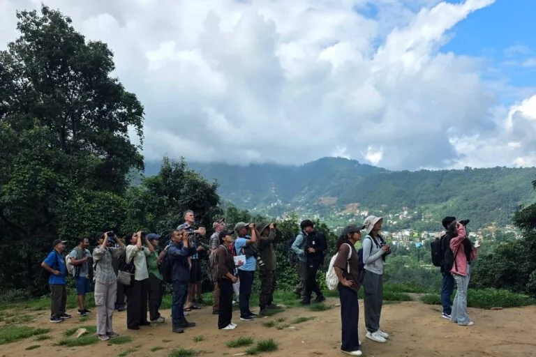 Comunidade de observadores de aves no Nepal contribui para conservação