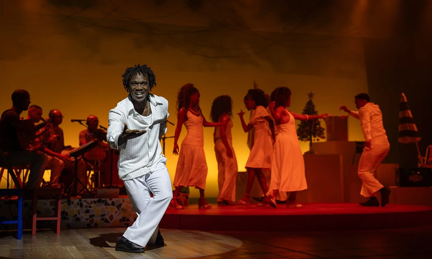 Alegria resiliente do samba de Almir Guineto rege o musical 'Pra te ver feliz'