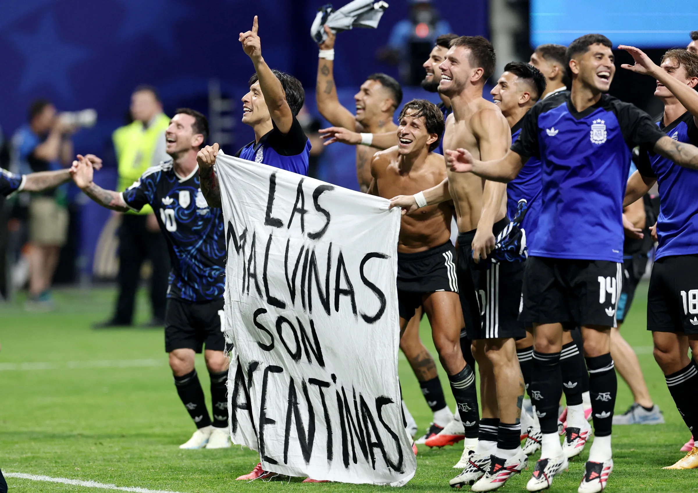 'As Malvinas são argentinas': a provocação dos jogadores argentinos após vitória sobre a Inglaterra