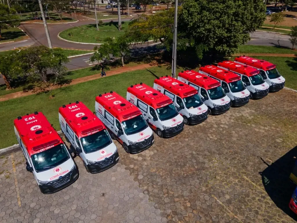 Goiânia recebe sete ambulâncias para modernizar a frota do SAMU