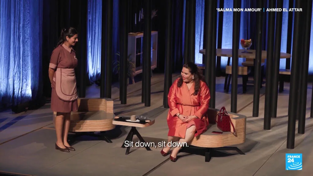 Ahmed El Attar traz raiva, resistência e humanidade ao palco de Avignon