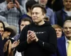 Elon Musk prioriza política britânica em vez de IPO da SpaceX