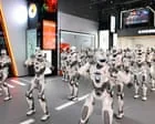 FCC proíbe robôs humanoides da China devido a riscos à segurança nacional