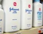 Johnson & Johnson concorda em pagar US$ 5,5 bilhões em acordo sobre processos relacionados ao talco