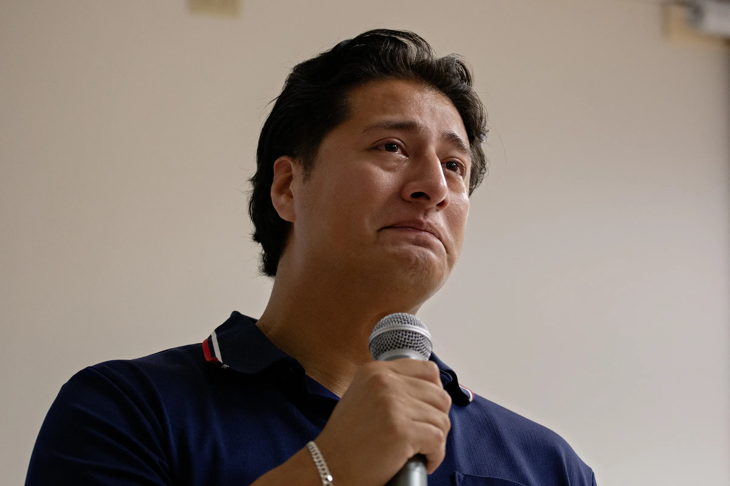 'Meu pai foi tirado de mim': desabafo do filho do motorista mexicano morto pelo ICE