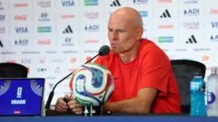 Treinador da Noruega aponta Inglaterra como favorita em duelo da Copa do Mundo