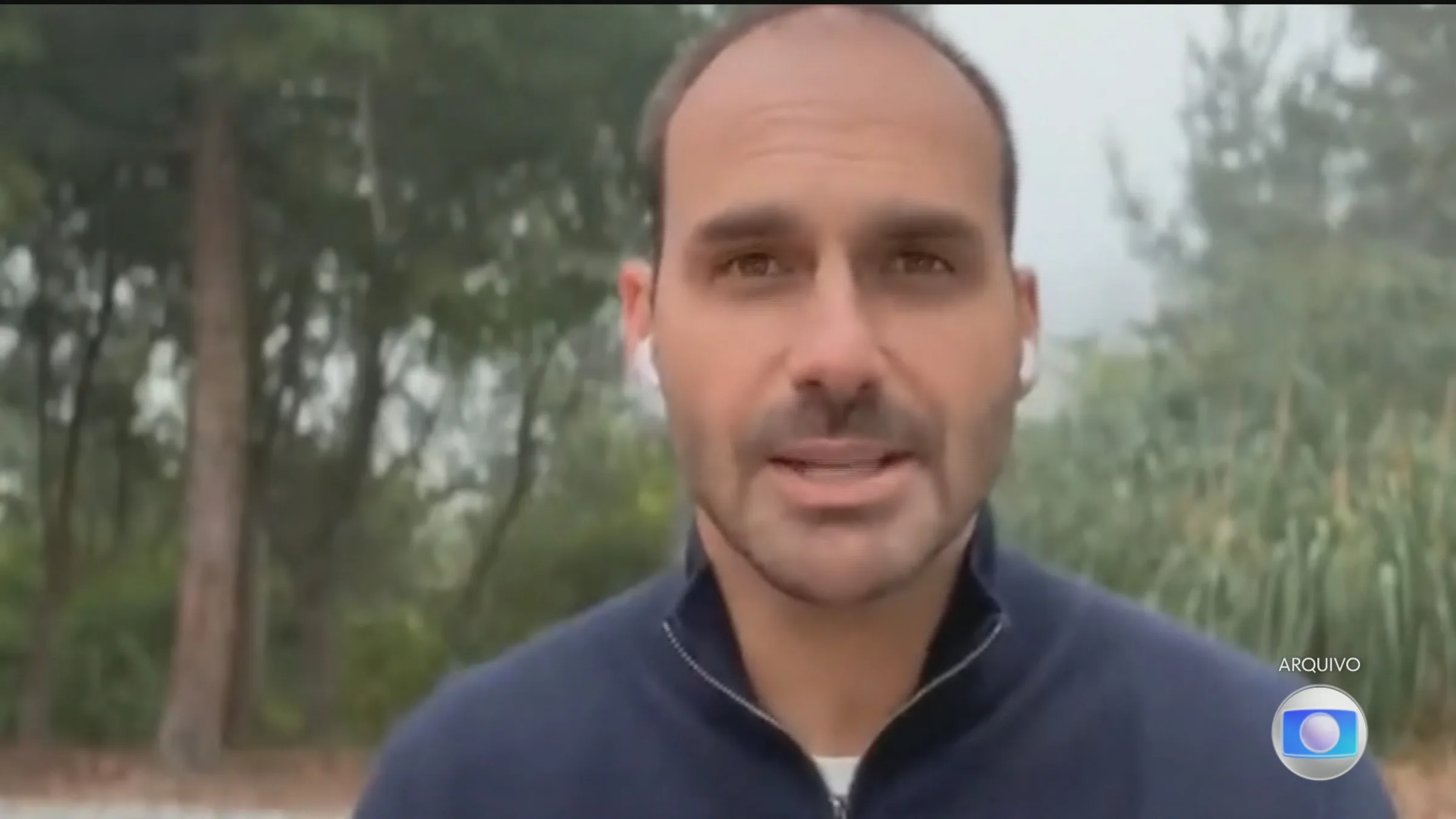 Eduardo Bolsonaro clama pela restauração da lei Magnitsky contra Moraes
