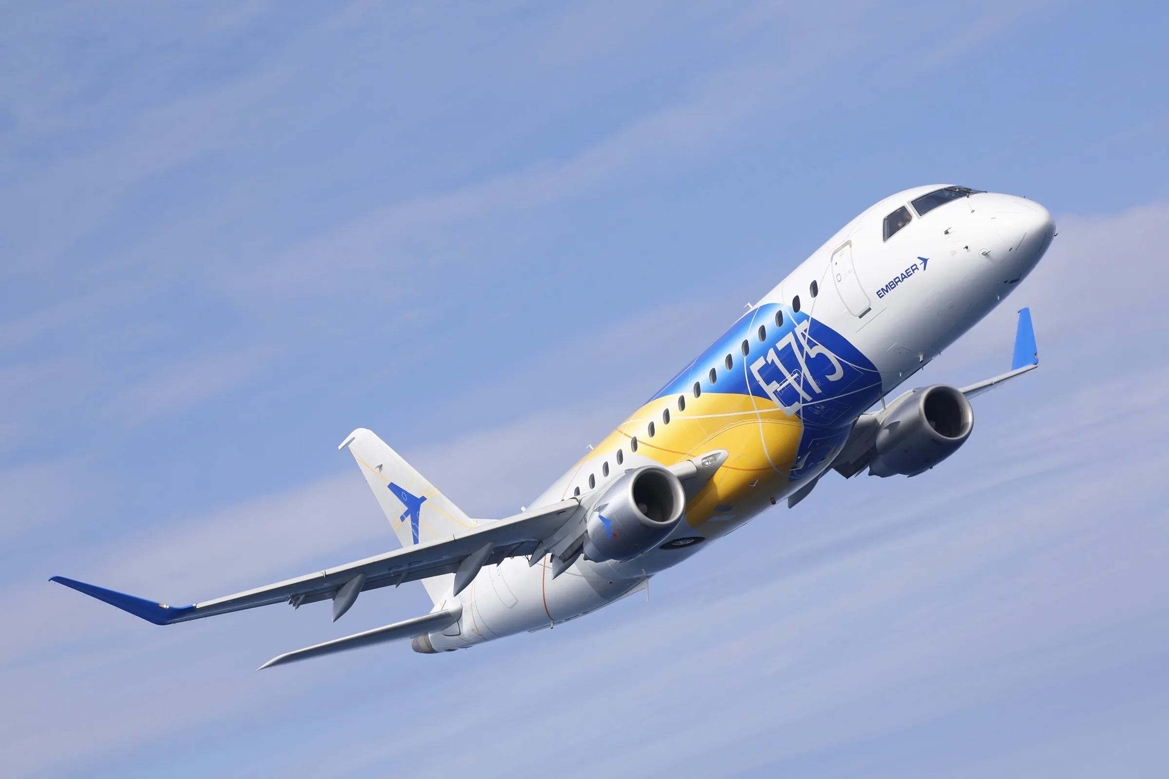 Embraer anuncia venda de dois aviões ao Japão e parceria para integrar míssil ao cargueiro C-390