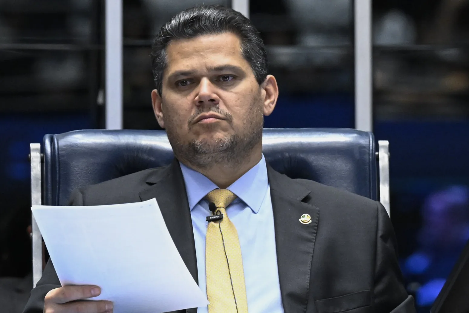 Senado entra em recesso sem tramitação da PEC do fim da 6x1
