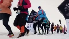 Corredores competem na 'maratona mais fria do mundo' no Polo Norte