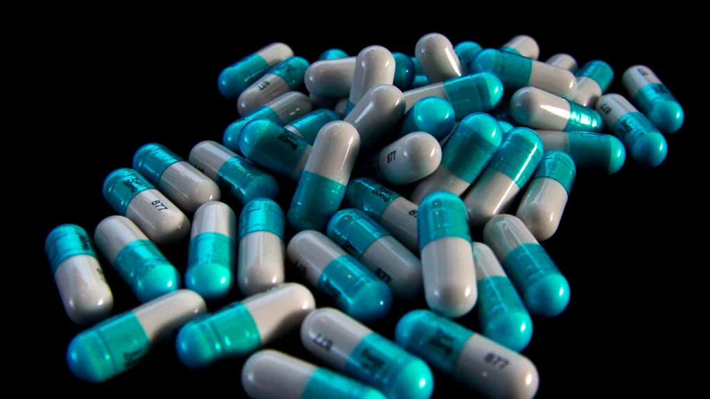 HHS avança em iniciativa para reduzir uso de antidepressivos
