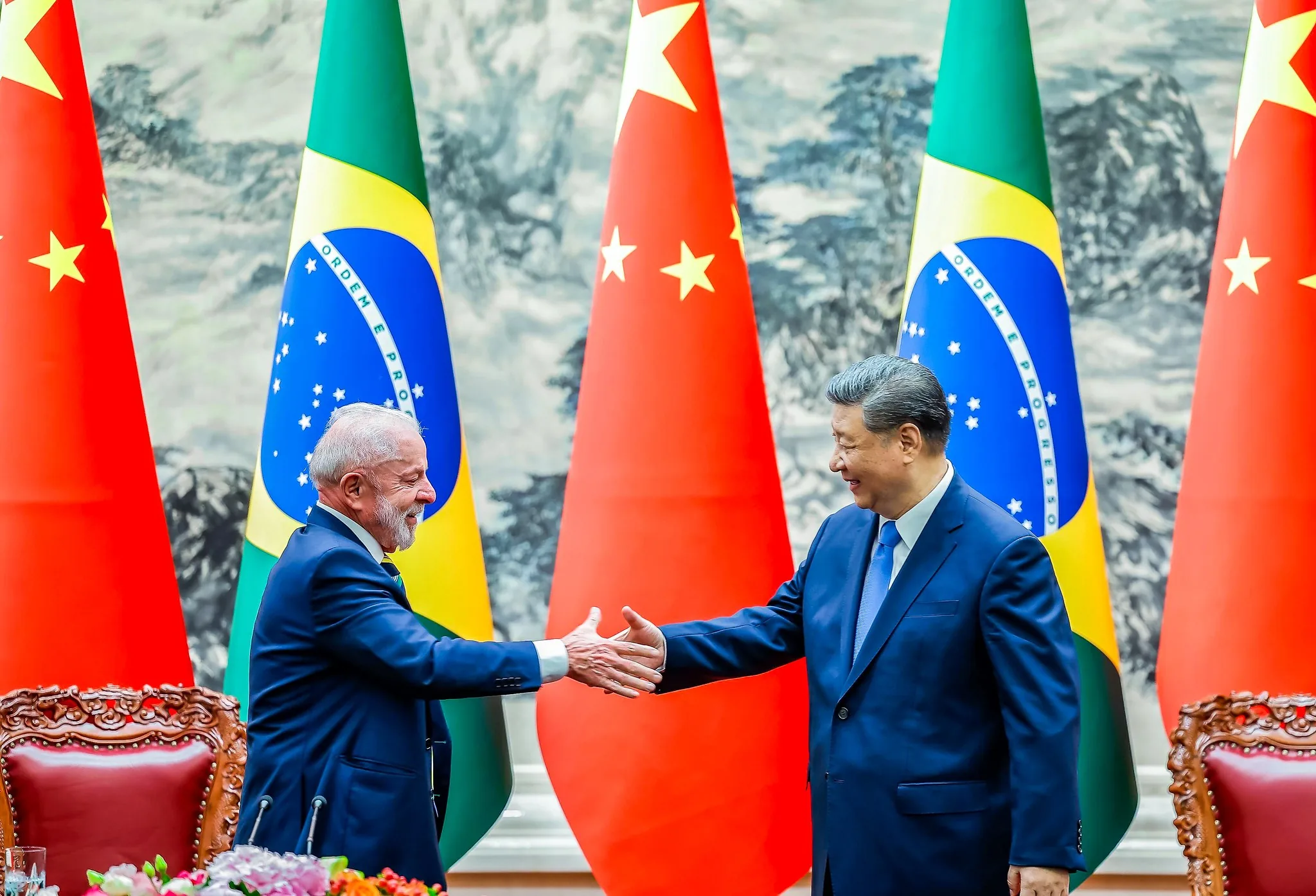Tarifaço dos EUA pode impulsionar exportações, mas desafios persistem