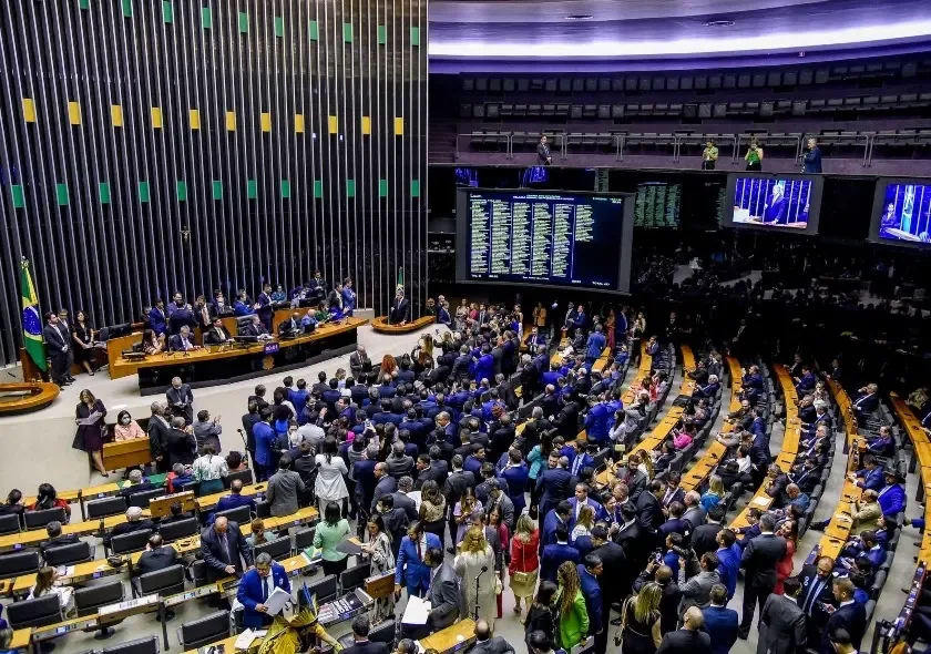 Projeto que reconhece TDAH como deficiência avança no Congresso